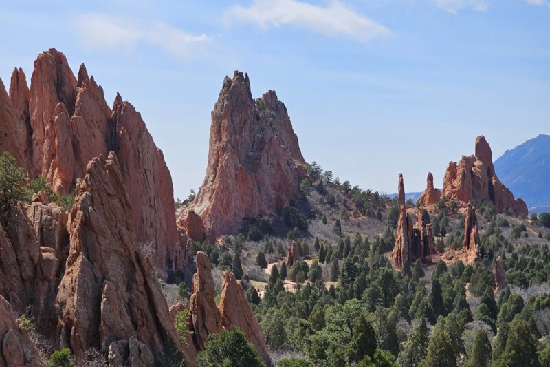 A No-Hike Way to See Garden of the Gods: Scenic Drive Tips for Older Travelers